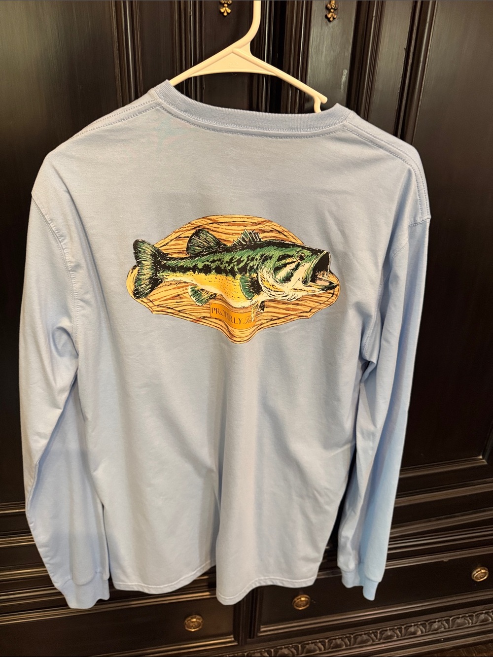 Properly Tied Light Blue Long-Sleeve Fish Graphic Tee men’s medium
